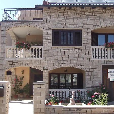Apartments Konceta Πόρετς Εξωτερικό φωτογραφία